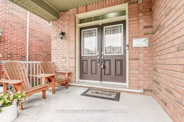 Richmond Hill, ON L4E 0M6,15 Yang ST