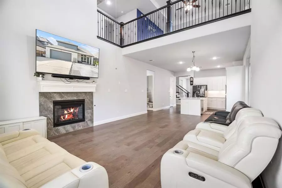 12591 Royal Oaks Lane, Farmers Branch, TX 75234