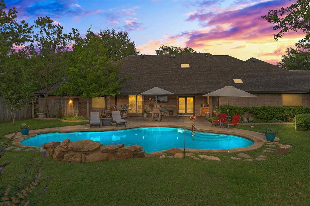 Double Oak, TX 75077,120 Willow Oak Court