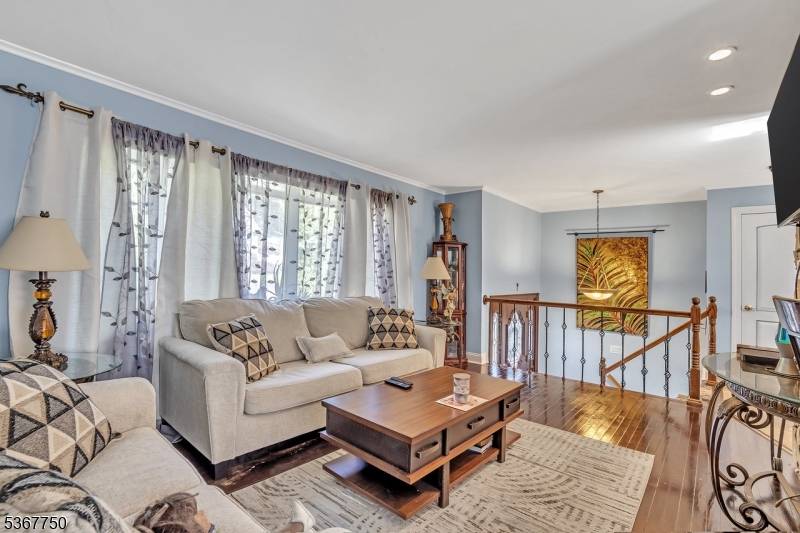 Rockaway Twp., NJ 07866,51 Mountain Ave