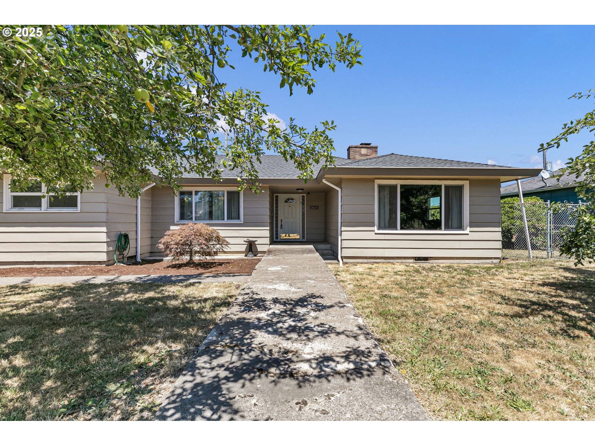 Springfield, OR 97477,2114 CENTENNIAL BLVD