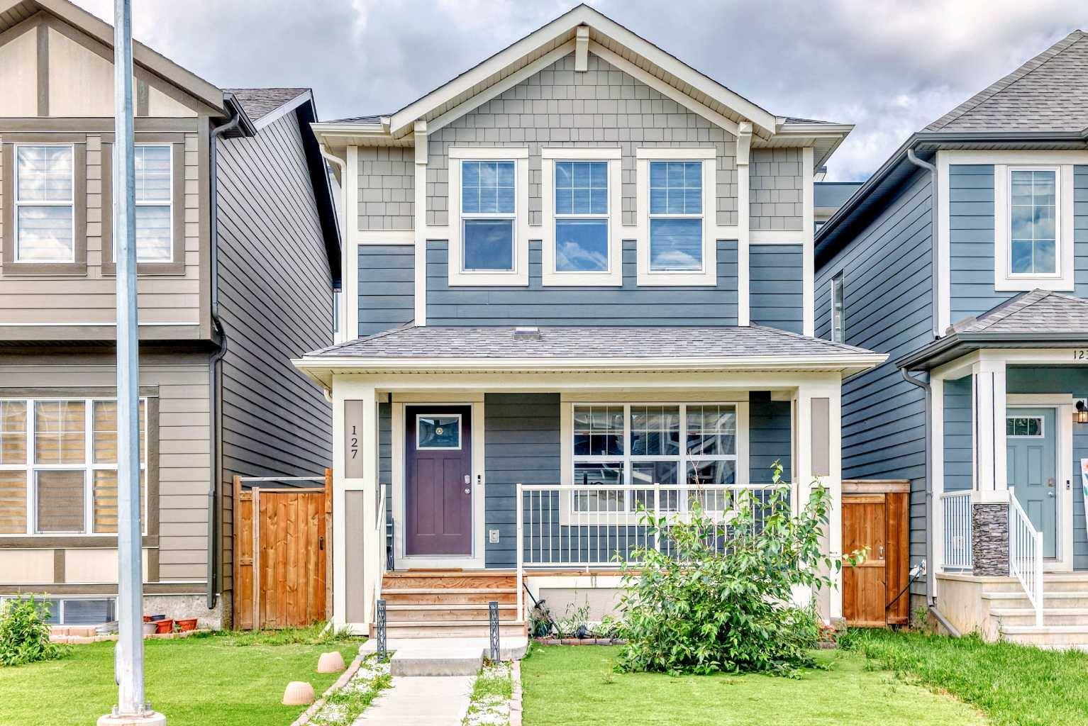 127 Masters ST SE, Calgary, AB T3M 2R7