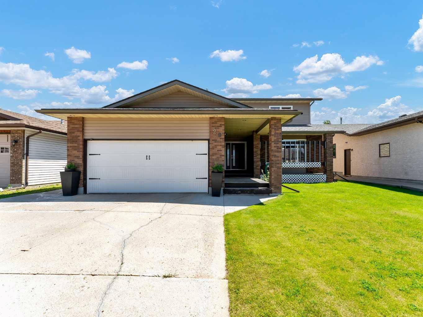 Medicine Hat, AB T1B 3X9,29 Rideau Close Southeast