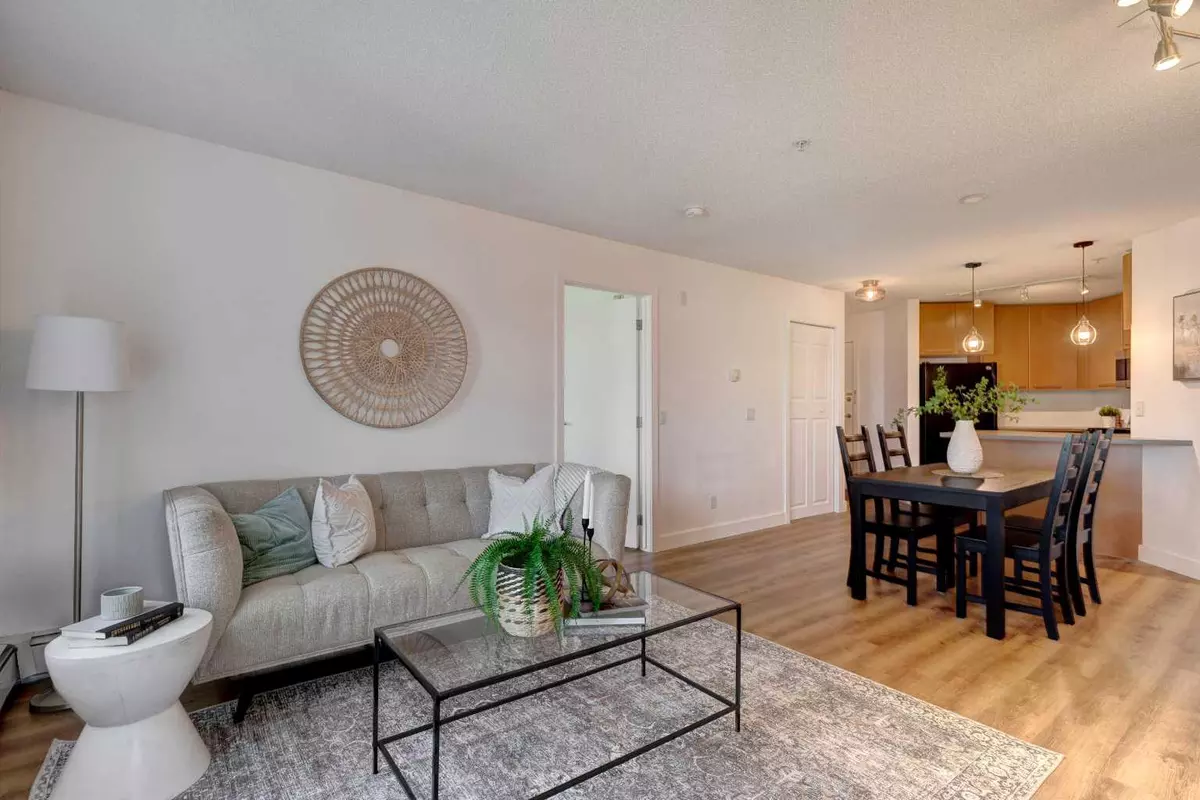 Calgary, AB T3E7N9,35 Richard CT Southwest #212