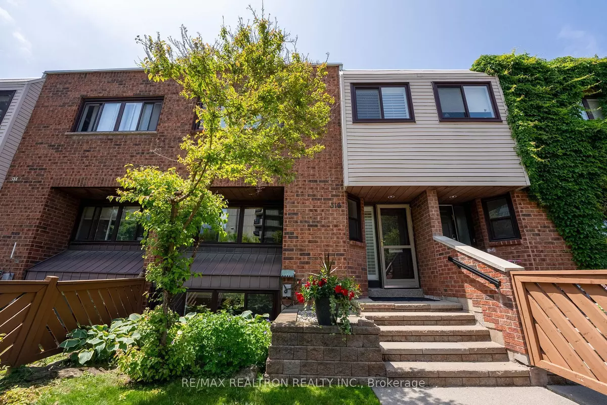 Toronto C07, ON M2R 3N3,316 Torresdale AVE