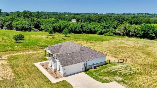 Springtown, TX 76082,1065 Gonzollas Road