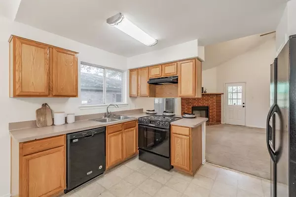 Mansfield, TX 76063,515 Berryhill Drive