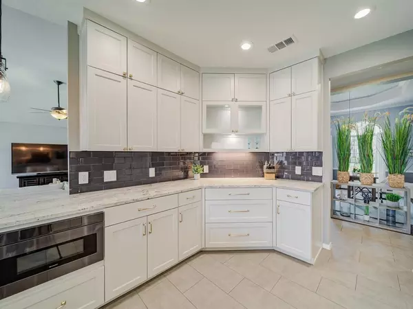 Keller, TX 76248,409 Durrand Oak Drive