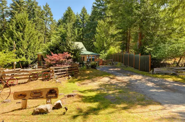 Mayne Island, BC V0N 2J1,714 Charter Rd