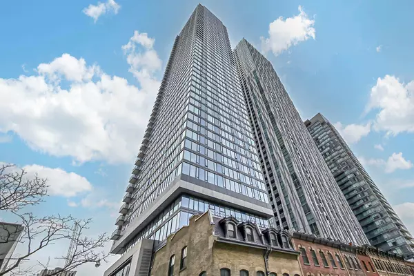 Toronto C02, ON M4W 0B6,8 Cumberland ST #4707