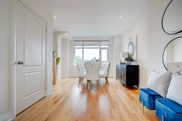 Markham, ON L3R 1L3,22 Teasel WAY