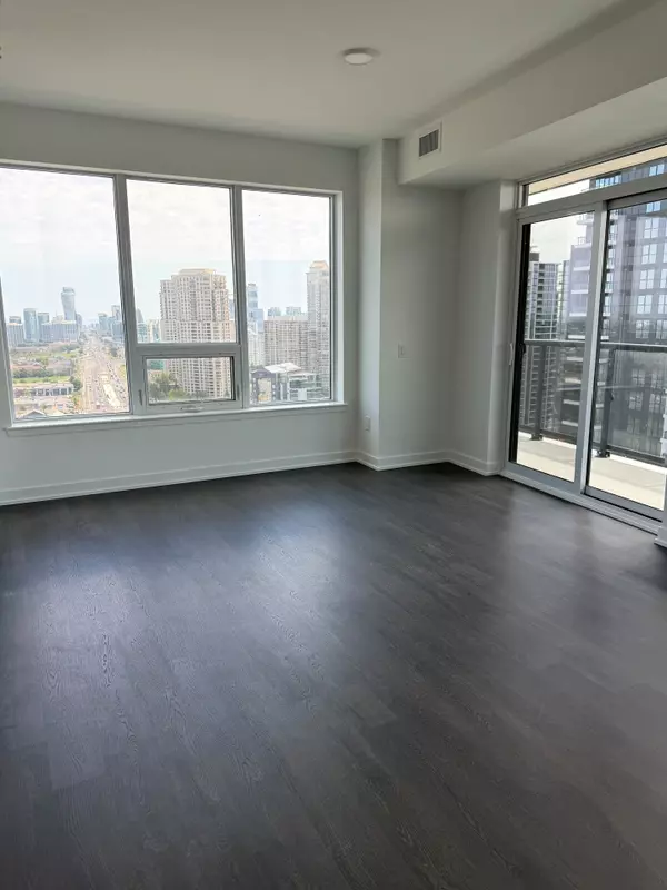 Mississauga, ON L4Z 0C9,5105 Hurontario ST #2005