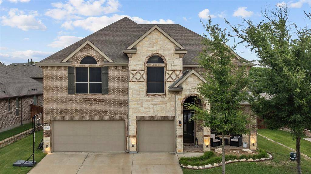 2822 Palmerston Drive, Midlothian, TX 76065