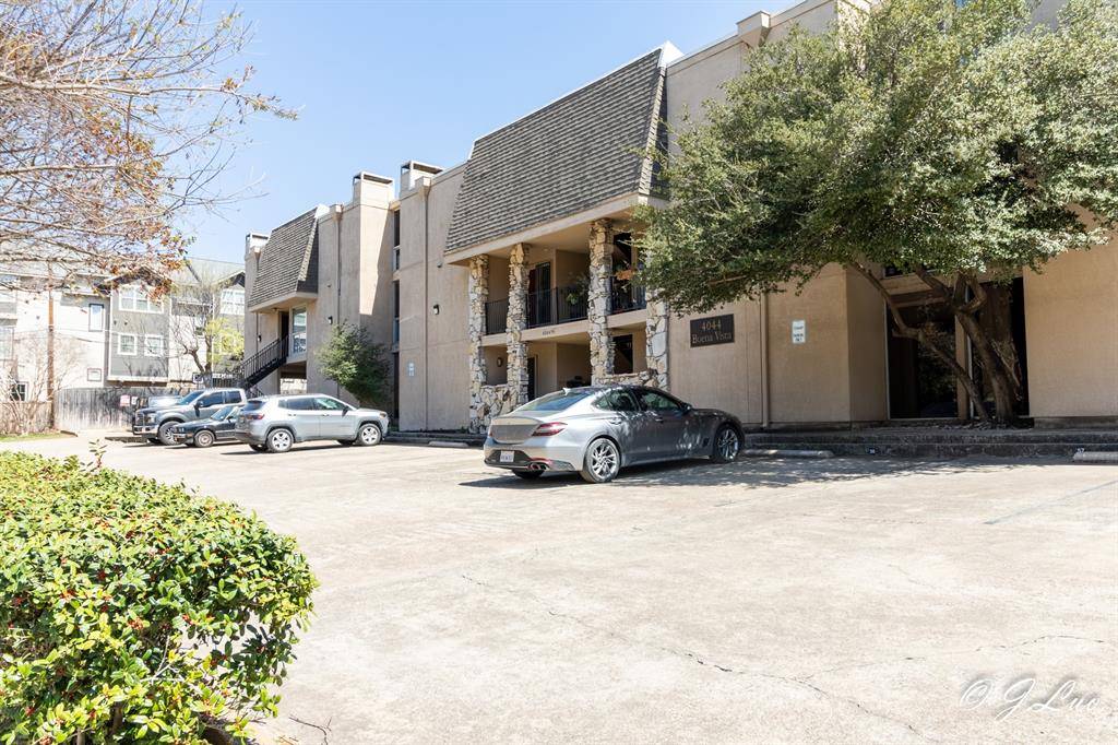 4044 Buena Vista Street #104, Dallas, TX 75204