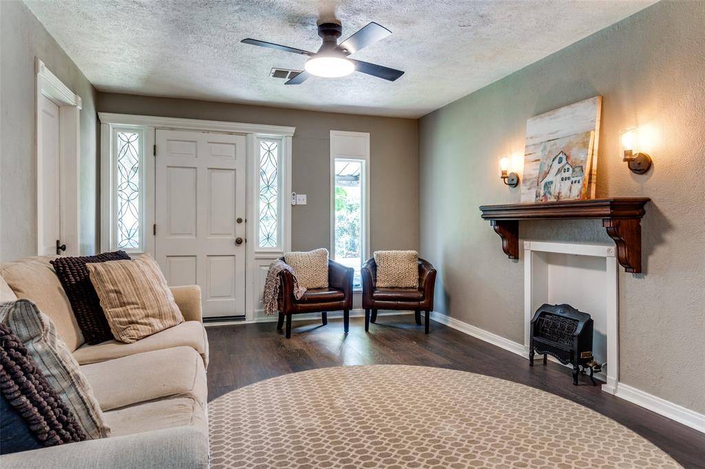 Dallas, TX 75227,7049 Wofford Avenue