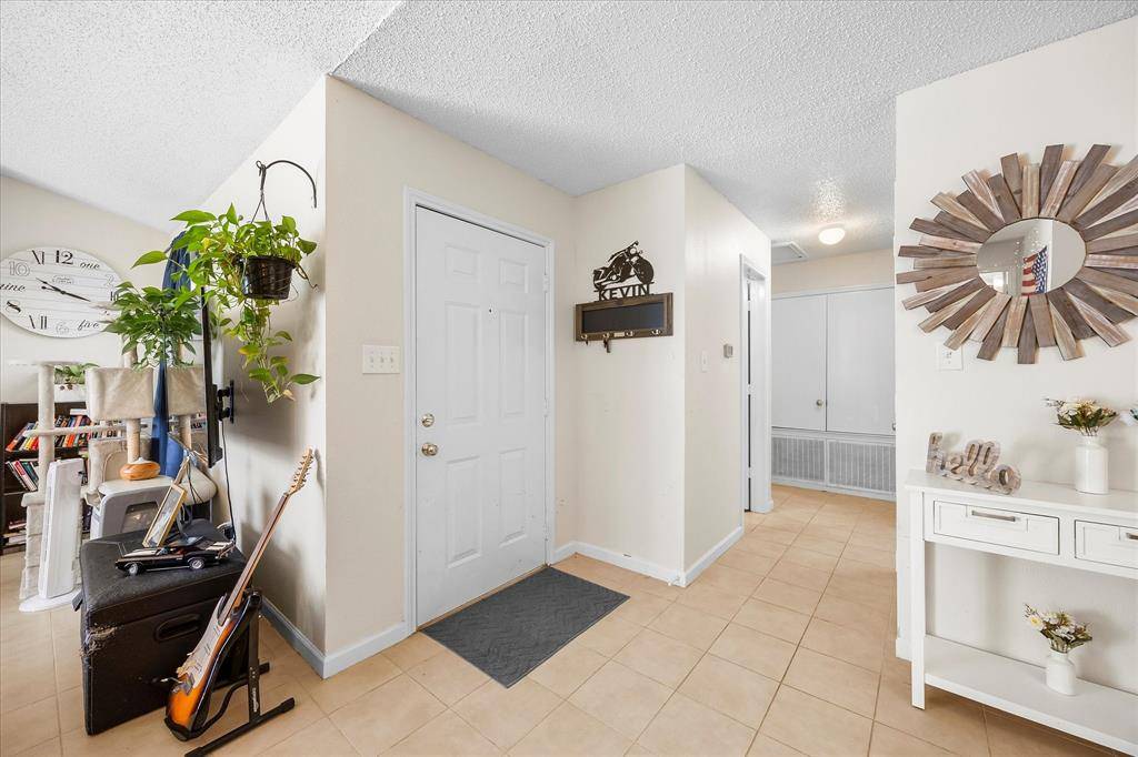Mesquite, TX 75150,2540 Brook Hollow Court