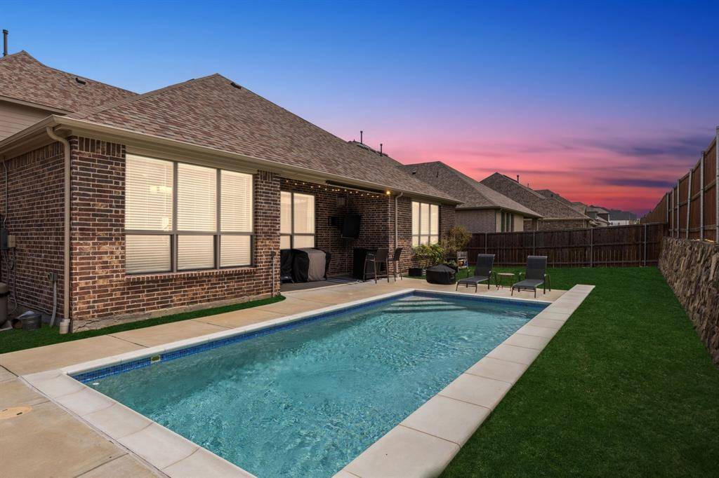 Rockwall, TX 75087,625 Summer Oaks Drive