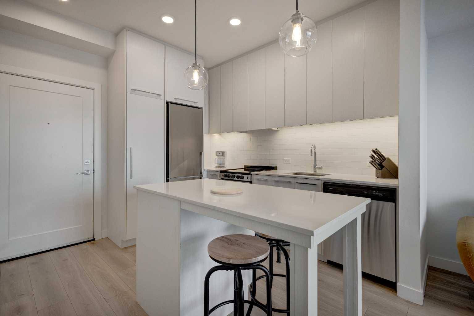 Calgary, AB T3N 0Y5,76 Cornerstone Passage NE #1110