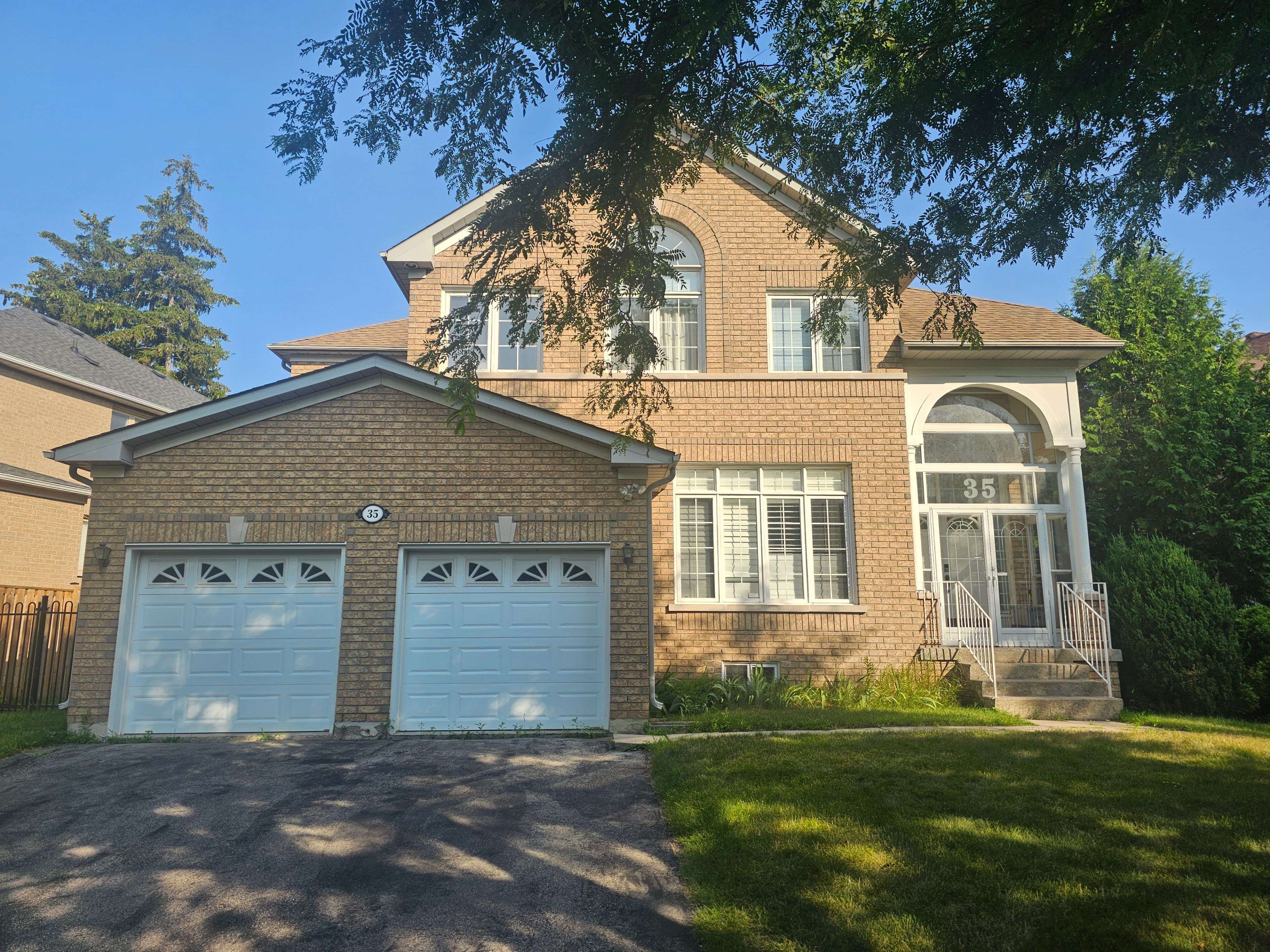 35 Forester CRES, Markham, ON L6C 1W2