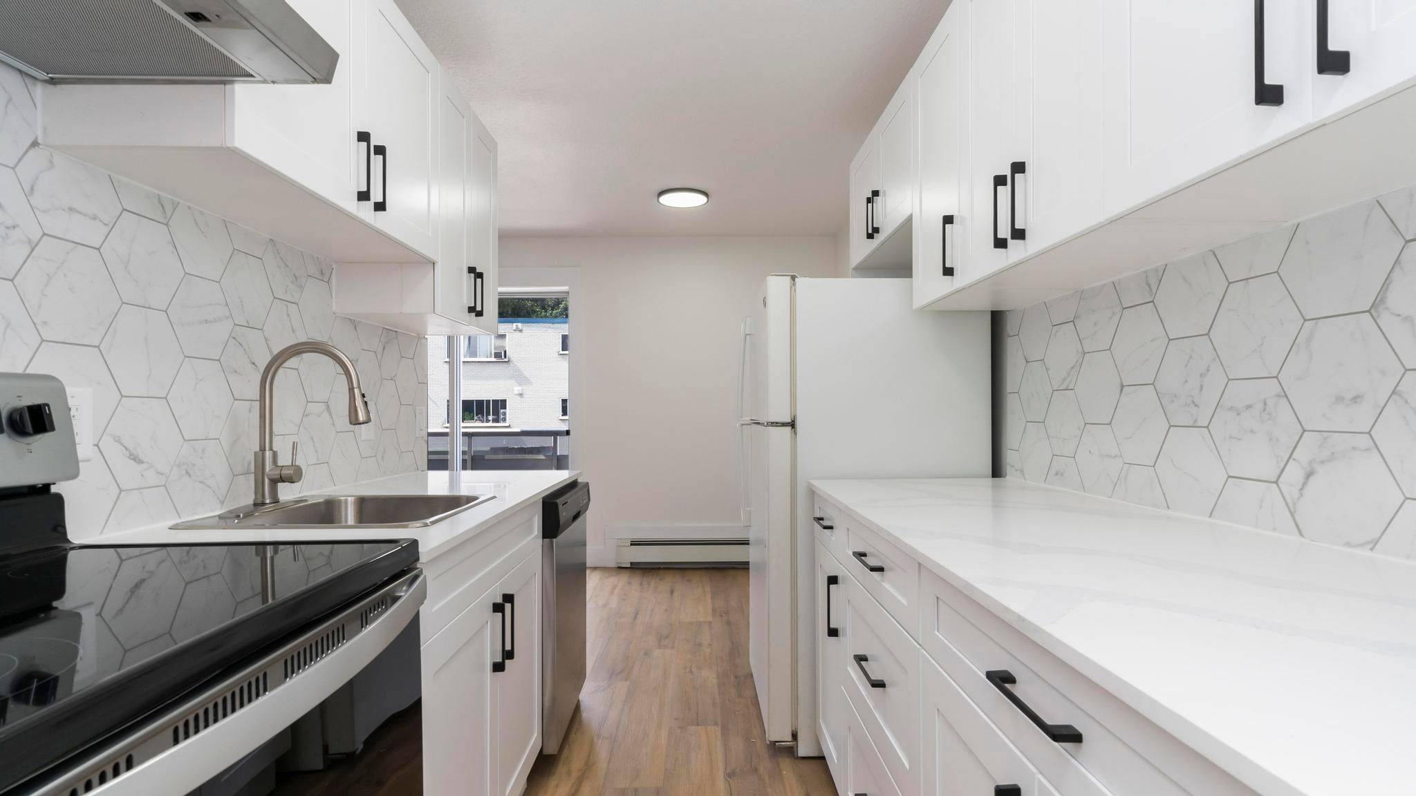 London East, ON N5W 1W8,1459 Trafalgar ST #302