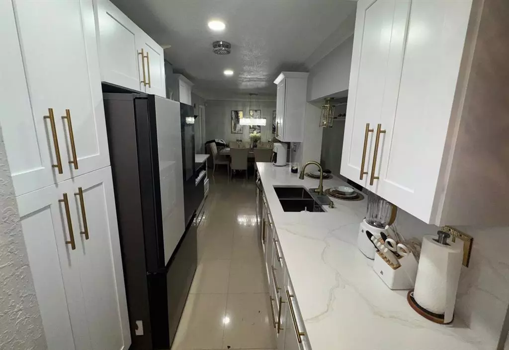 North Lauderdale, FL 33068,6704 Inwood
