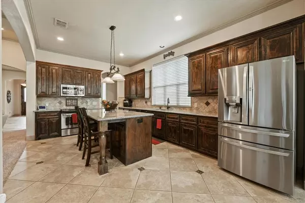 Wylie, TX 75098,416 Fairway Bluff Drive