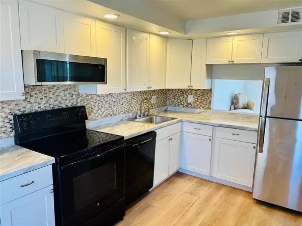 Lauderdale Lakes, FL 33313,3001 NW 46th Ave #310