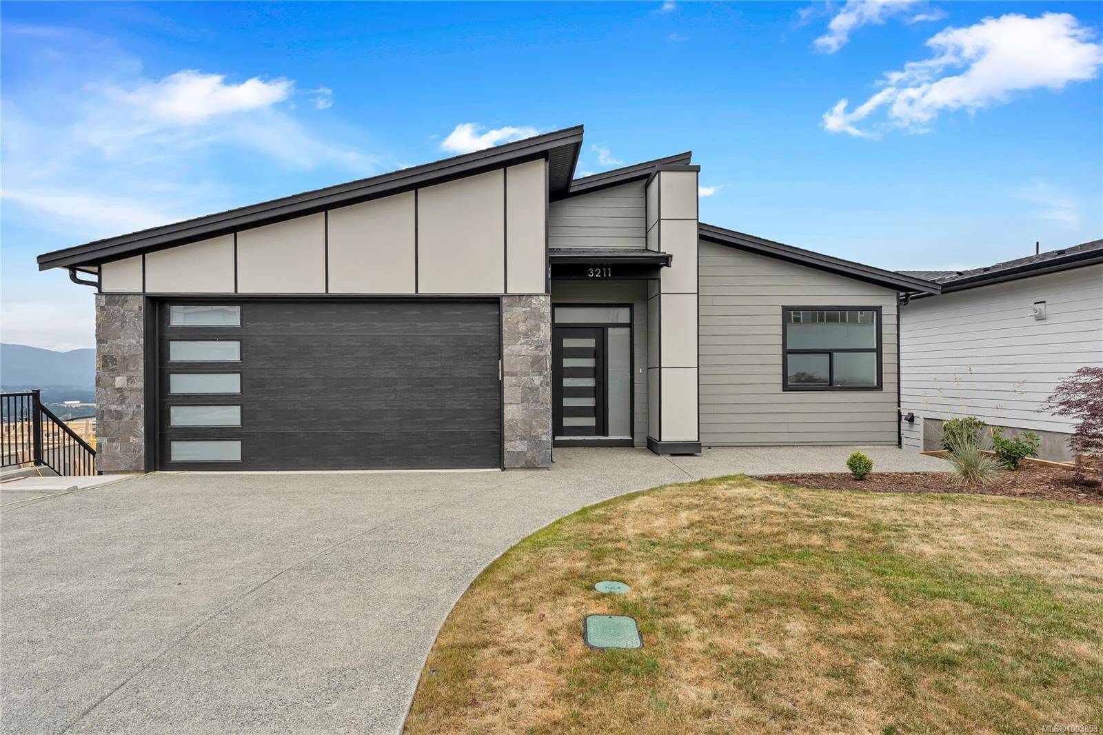 Duncan, BC V9L 0J9,3211 Woodrush Dr