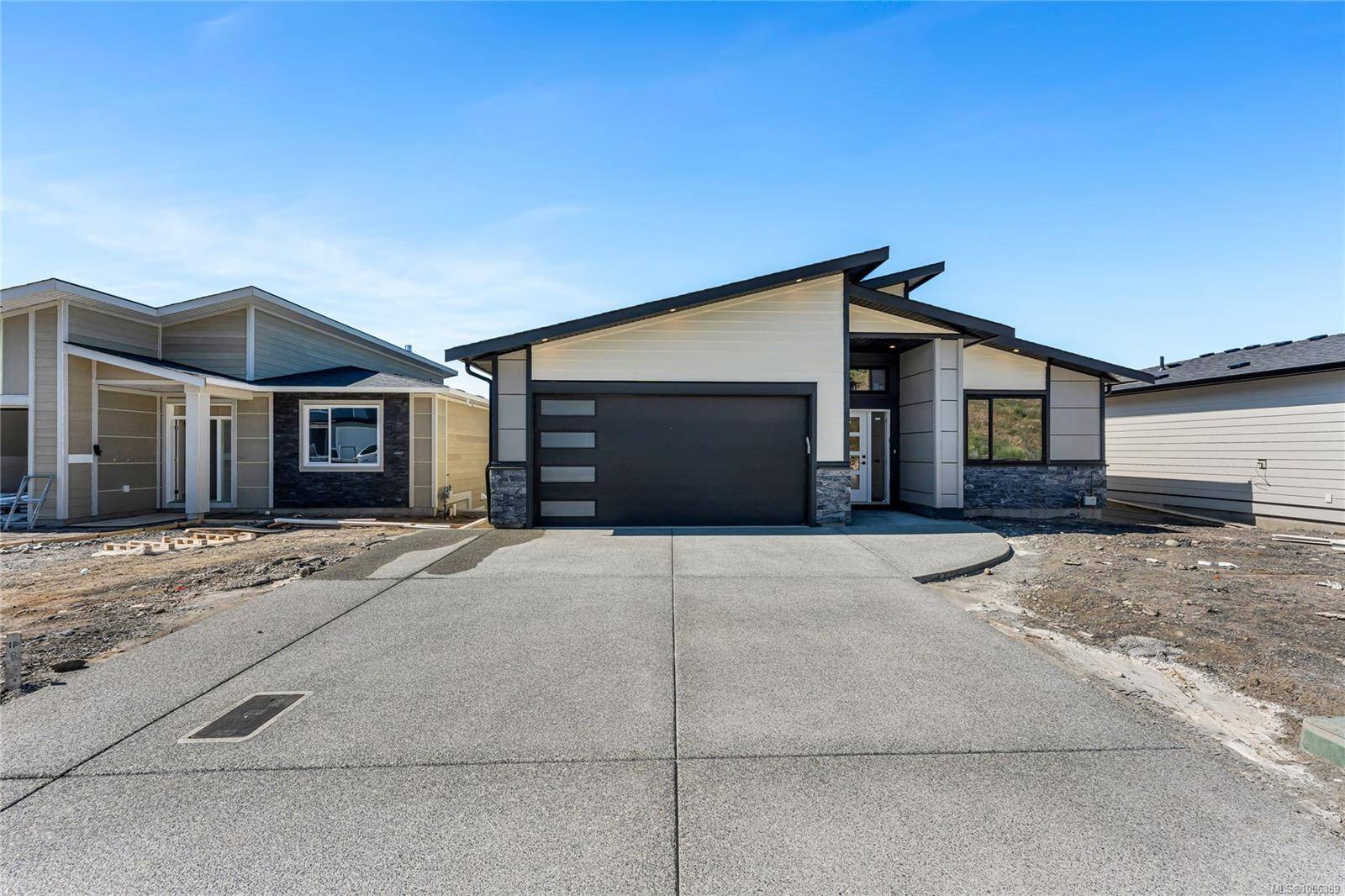 Duncan, BC V9L 0J9,3199 Woodrush Dr