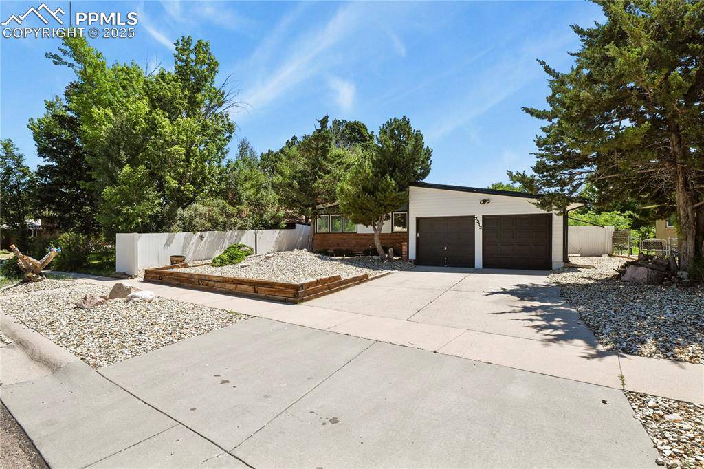 Colorado Springs, CO 80909,2313 Lockhaven DR