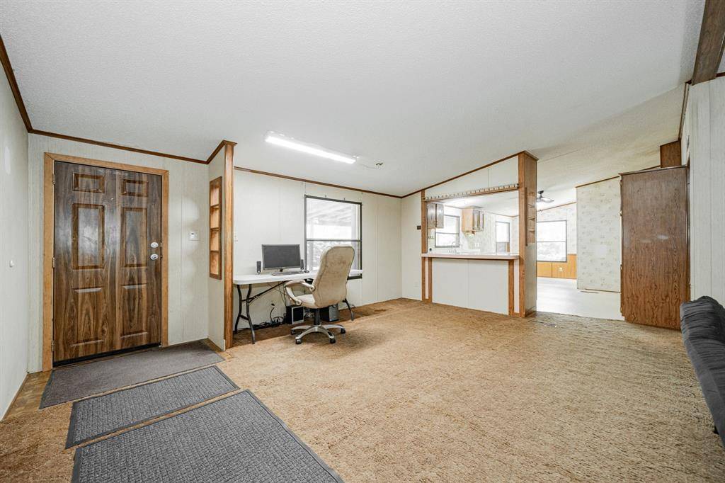 Kemp, TX 75143,33112 County Road 2142