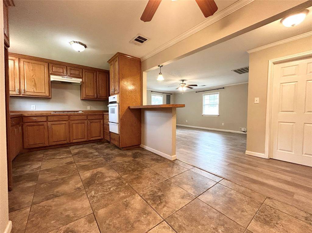 Sulphur Springs, TX 75482,125 Park Street E