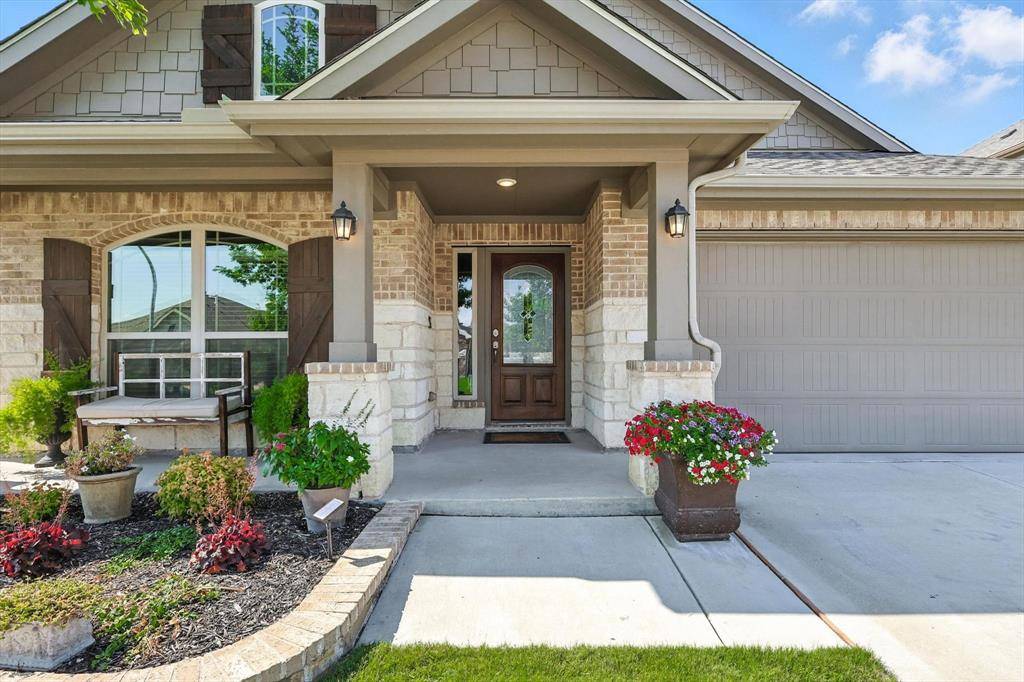 14733 Rocky Face Lane, Fort Worth, TX 76052