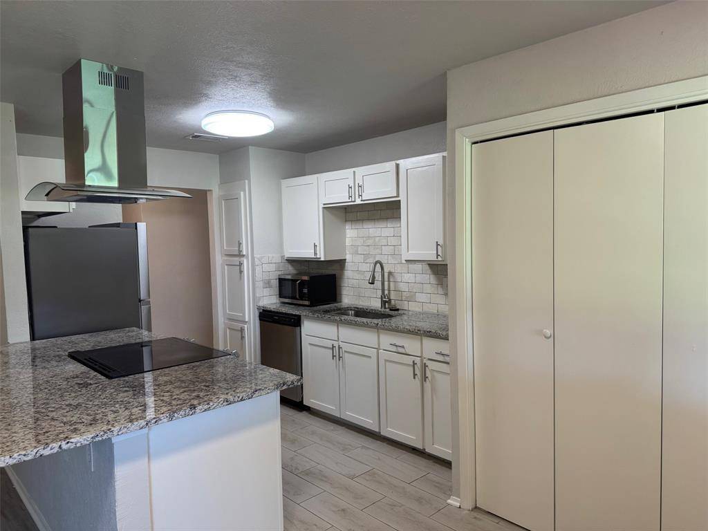 Arlington, TX 76001,4211 Spring Brook Drive