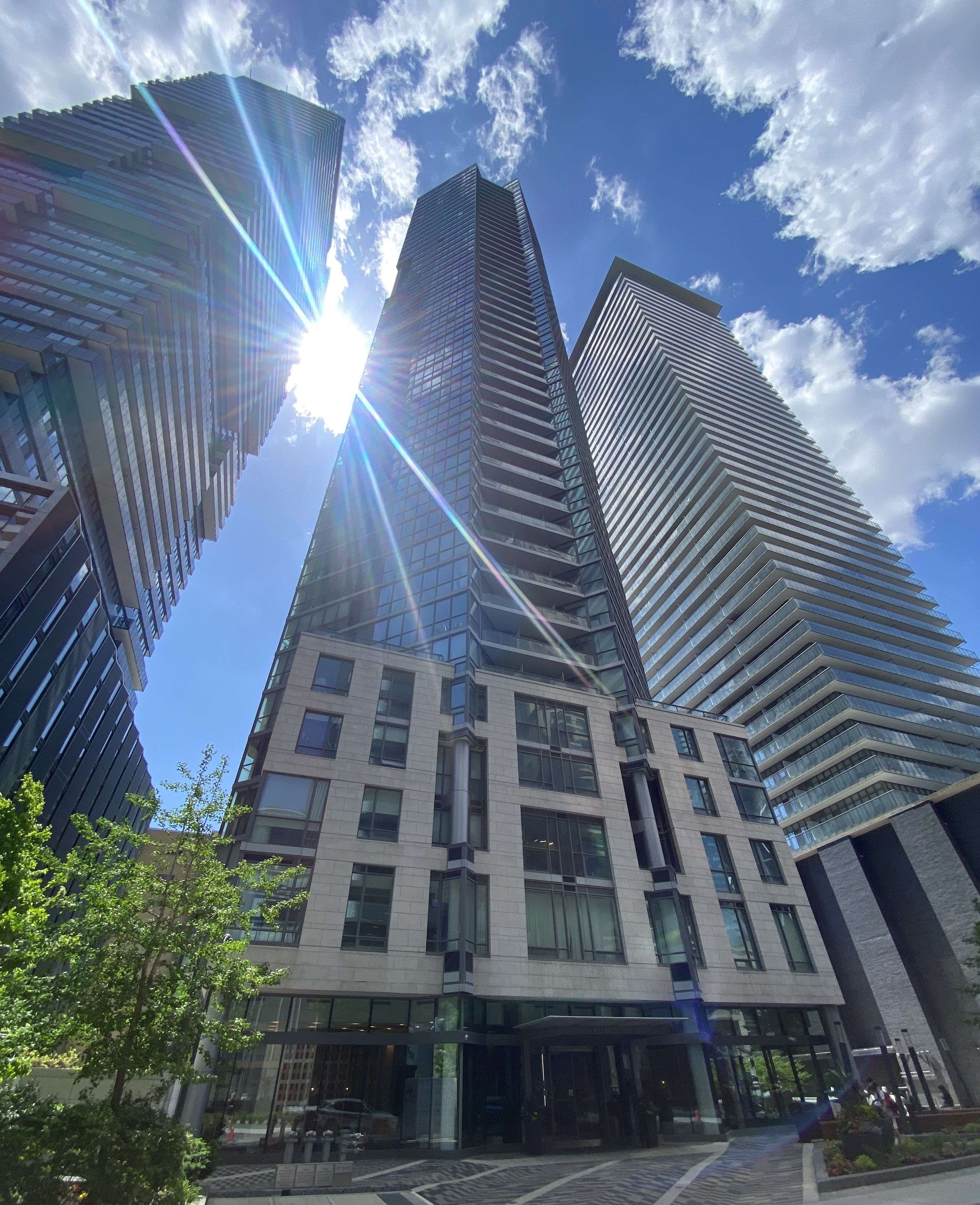 45 Charles ST E #5308, Toronto C08, ON M4Y 0B8