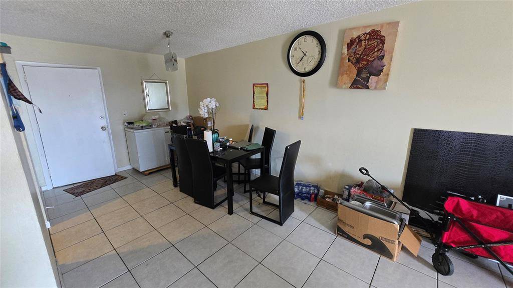Lauderdale Lakes, FL 33311,3600 NW 21st St #313