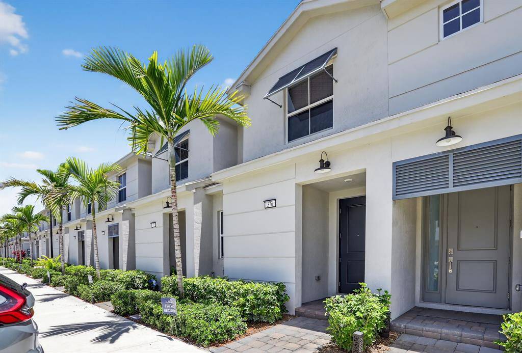 376 NW 8th Ct #376, Pompano Beach, FL 33060