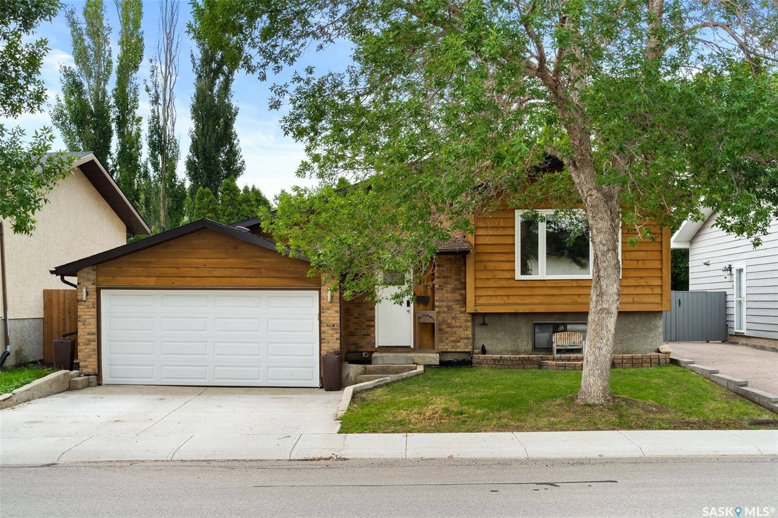1210 Arnason STREET N, Regina, SK S4X 3W3