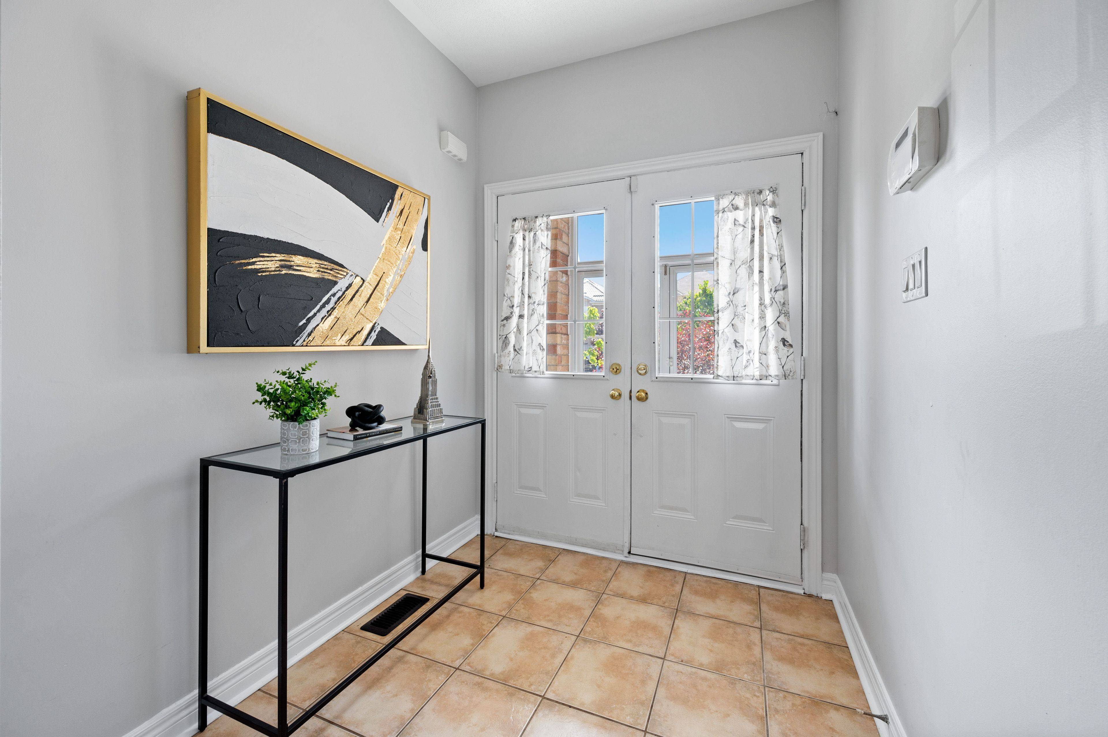 Mississauga, ON L5W 0C5,315 Comiskey CRES