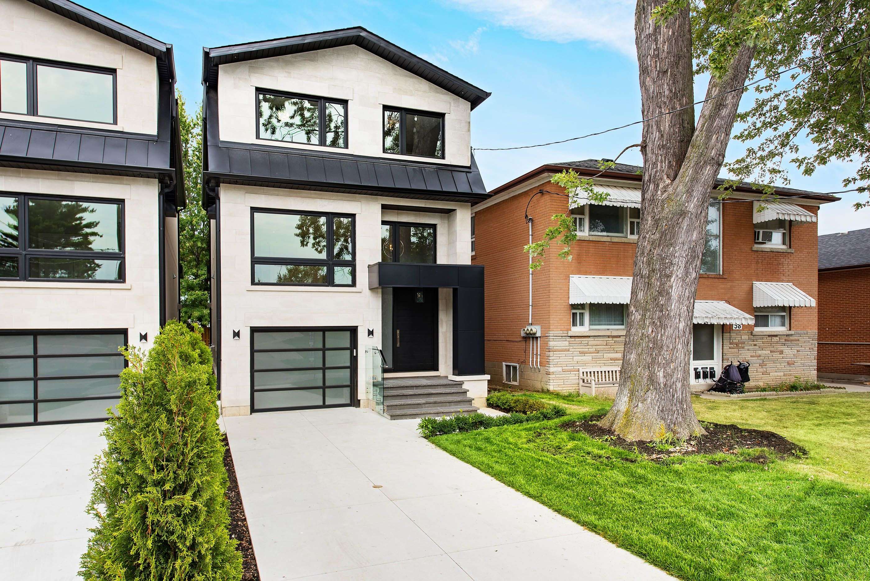 60A Burlingame RD, Toronto W06, ON M8W 1Y8