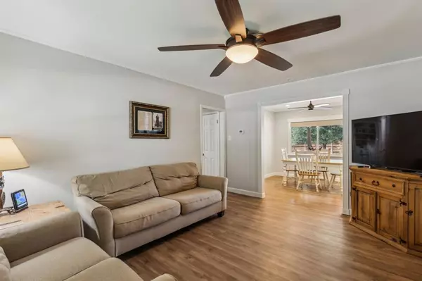 Dallas, TX 75218,12305 Sunland Street