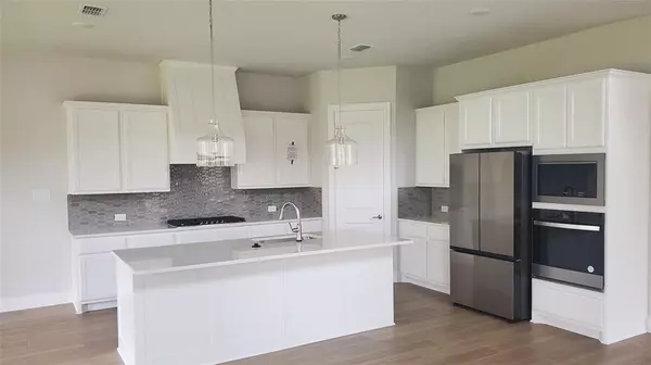 Mckinney, TX 75071,4413 Summit View Drive