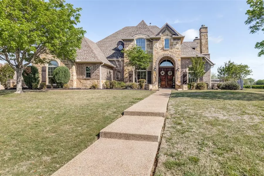 8813 Summit Point Court, Fort Worth, TX 76179