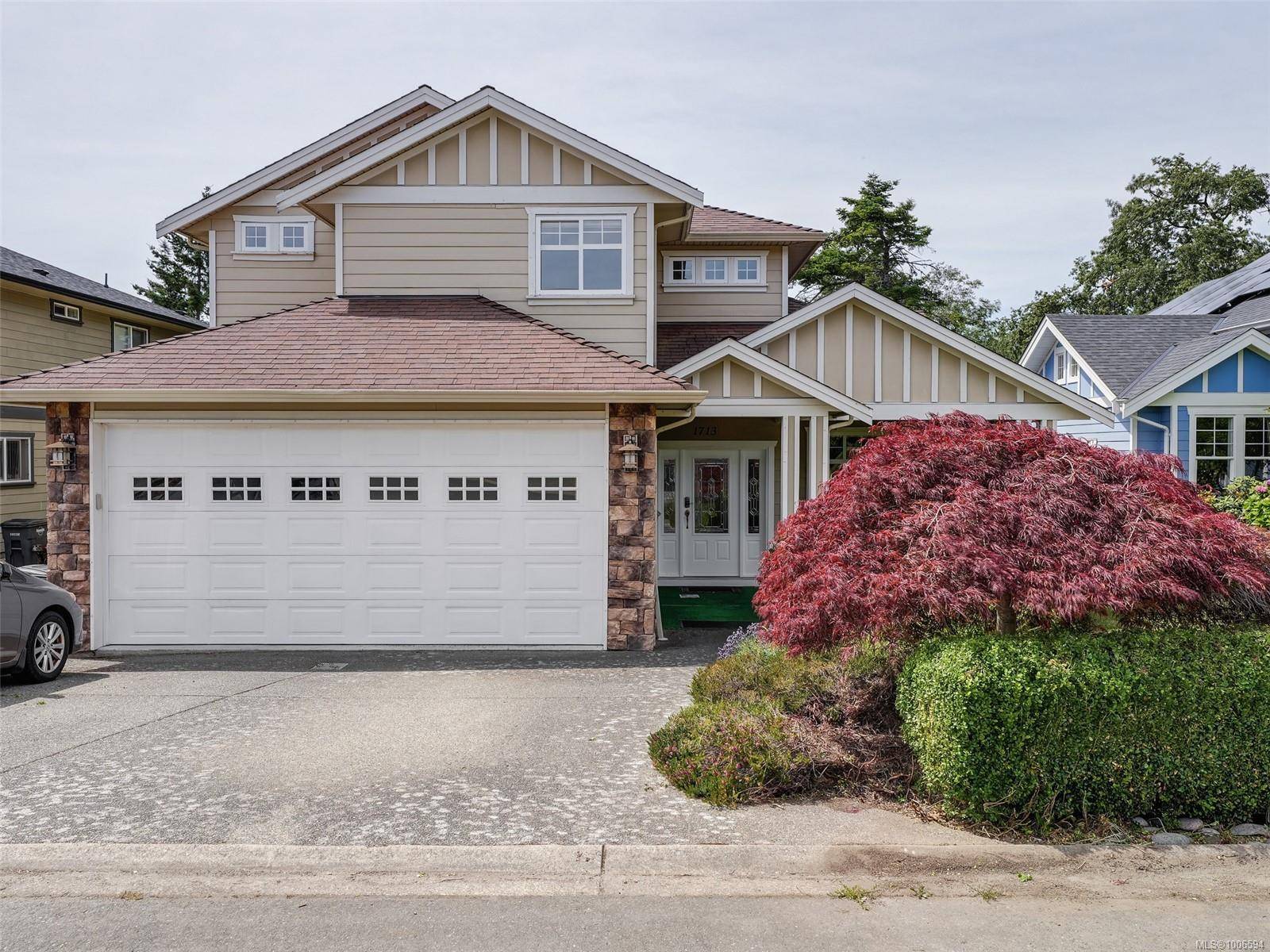 1713 Mamich Cir, Saanich, BC V8N 6M9