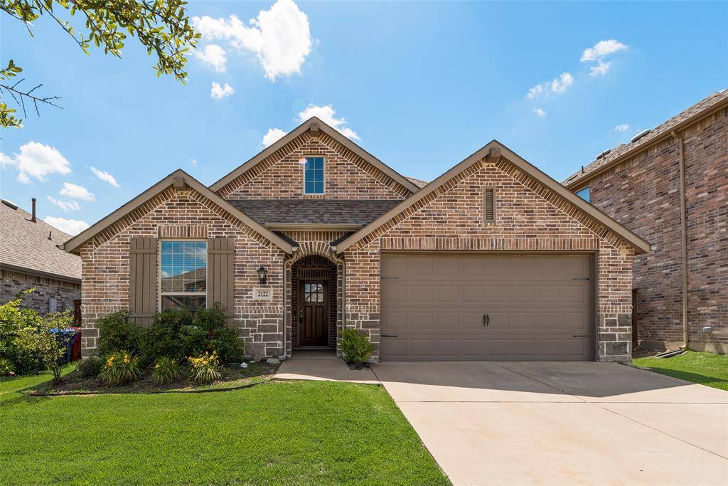 2122 Slow Stream Drive, Royse City, TX 75189