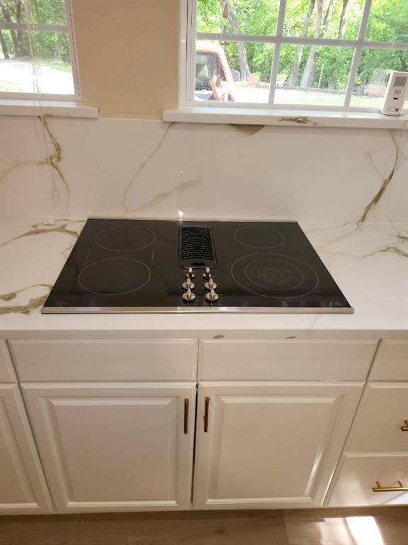 Desoto, TX 75115,1820 W Pleasant Run Road