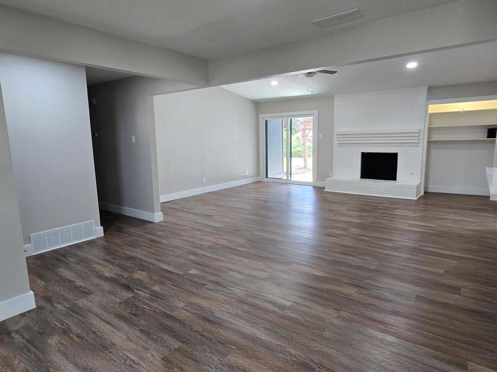 Garland, TX 75043,526 Doral Place