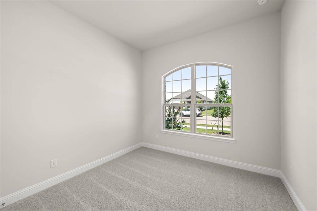 Waxahachie, TX 75167,428 Burrow Drive