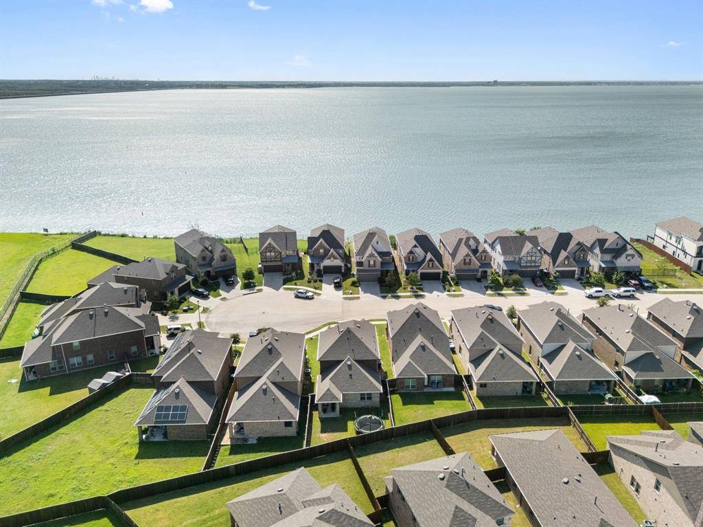 18137 Lakefront Court, Forney, TX 75126