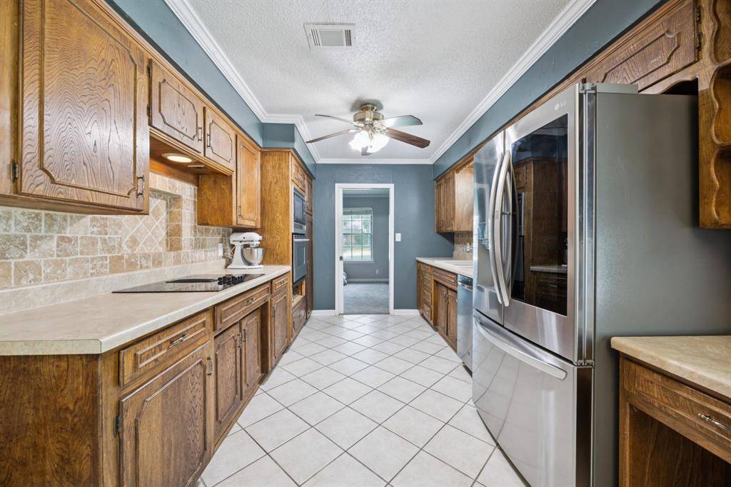 Euless, TX 76039,204 Shelmar Drive
